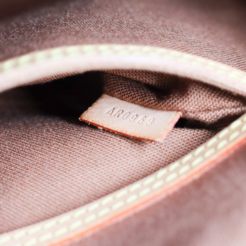 Louis Vuitton Alma Monogramm - 1198