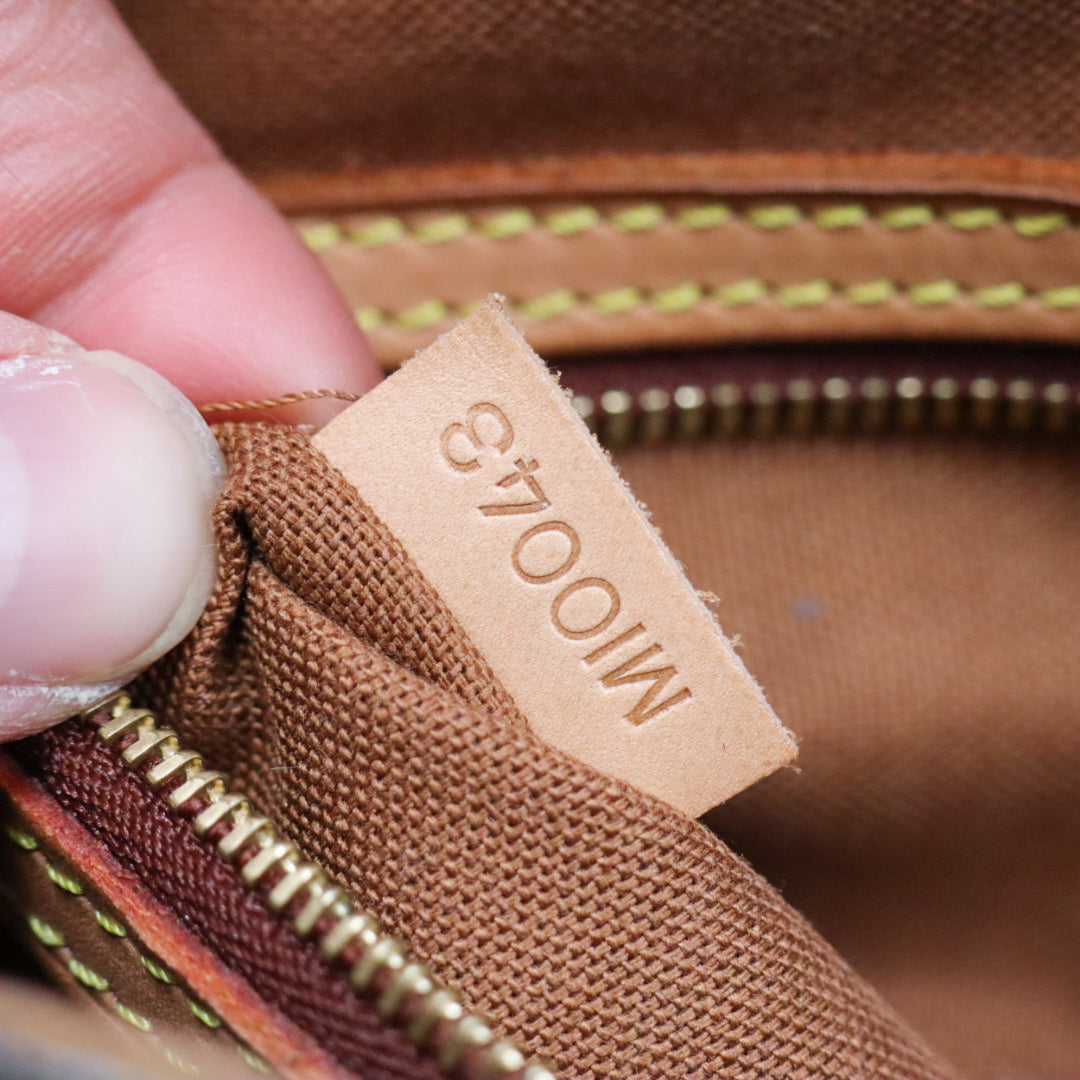 Louis Vuitton Looping PM Monogramm - 1262