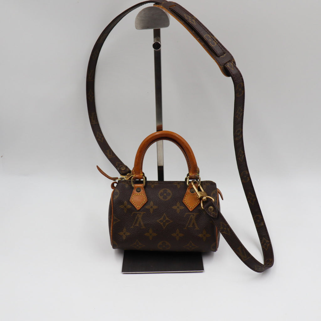 Louis Vuitton Nano Speedy Bandouliere  Monogramm - 1266