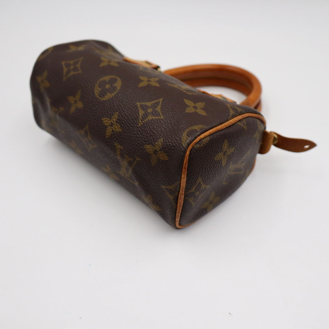 Louis Vuitton Nano Speedy Bandouliere  Monogramm - 1266