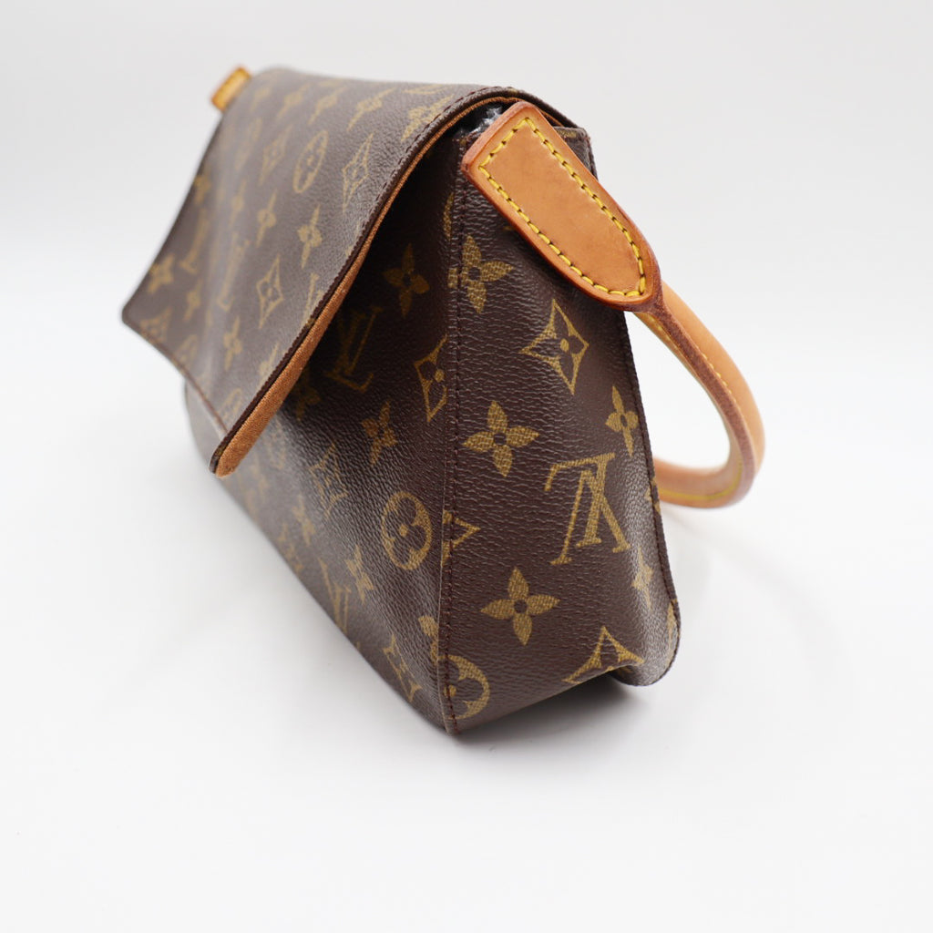 Louis Vuitton Looping PM Monogramm