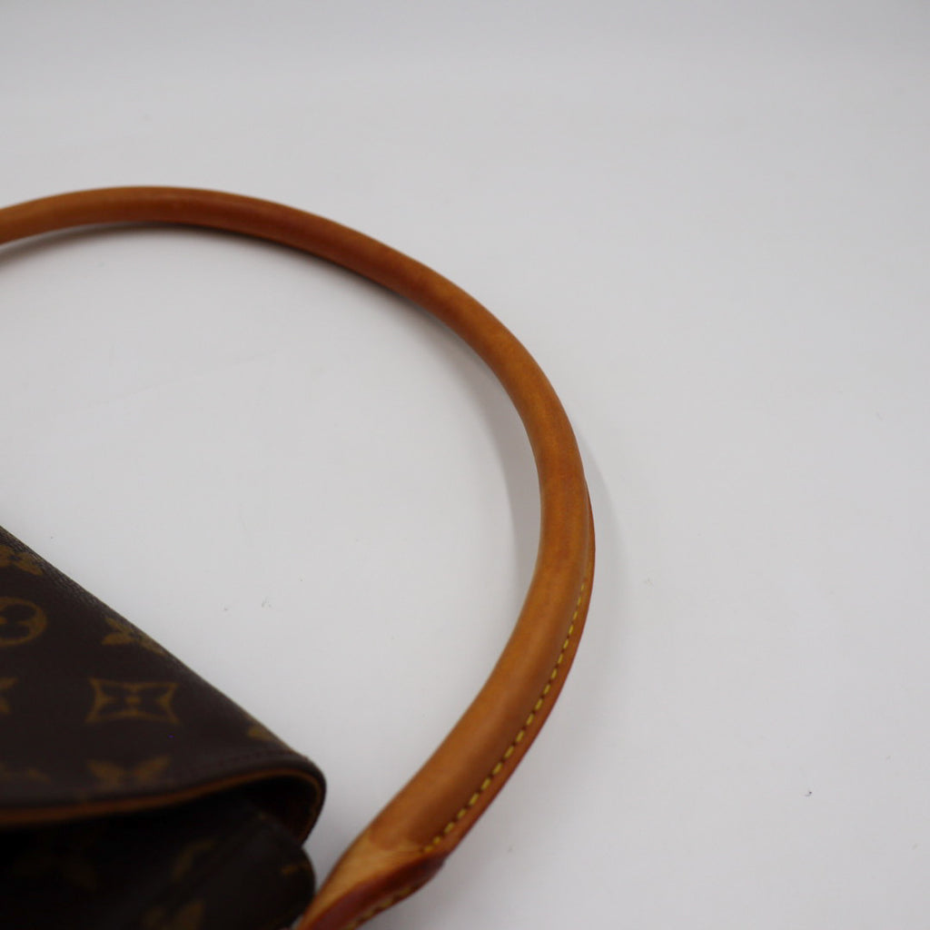 Louis Vuitton Looping PM Monogramm