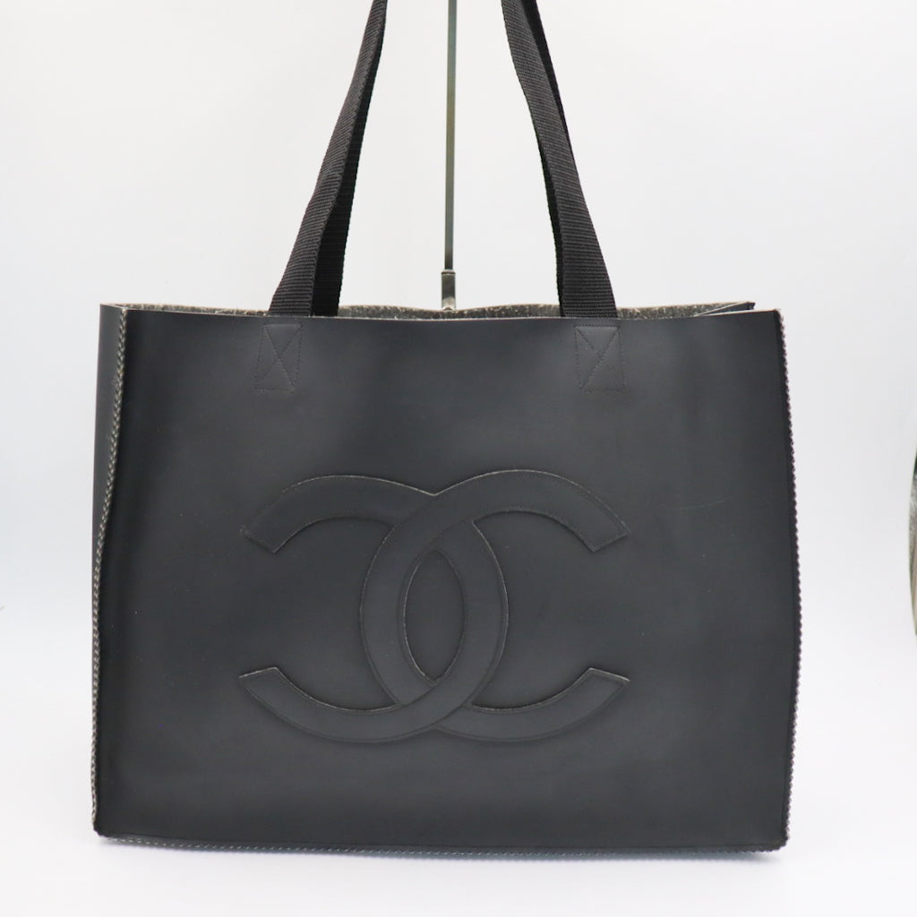 Chanel Rubber Shopper Tote Schwarz