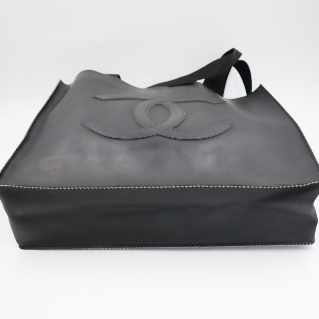 Chanel Rubber Shopper Tote Schwarz