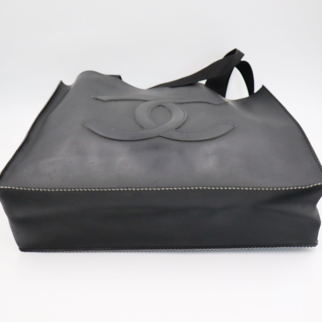 Chanel Rubber Shopper Tote Schwarz