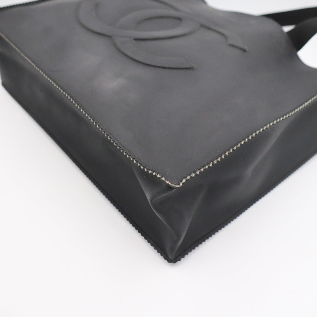 Chanel Rubber Shopper Tote Schwarz