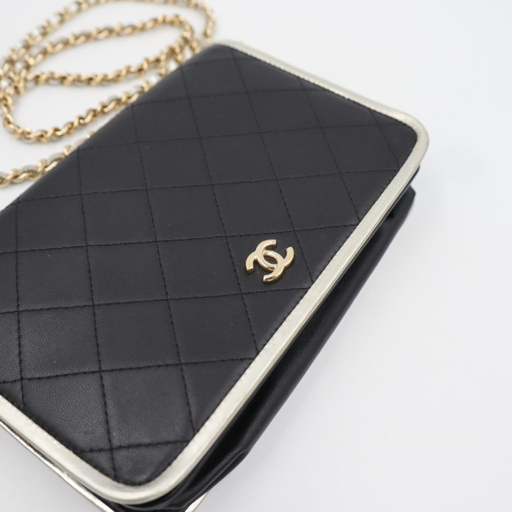 Chanel Matelasse Wallet on Chain