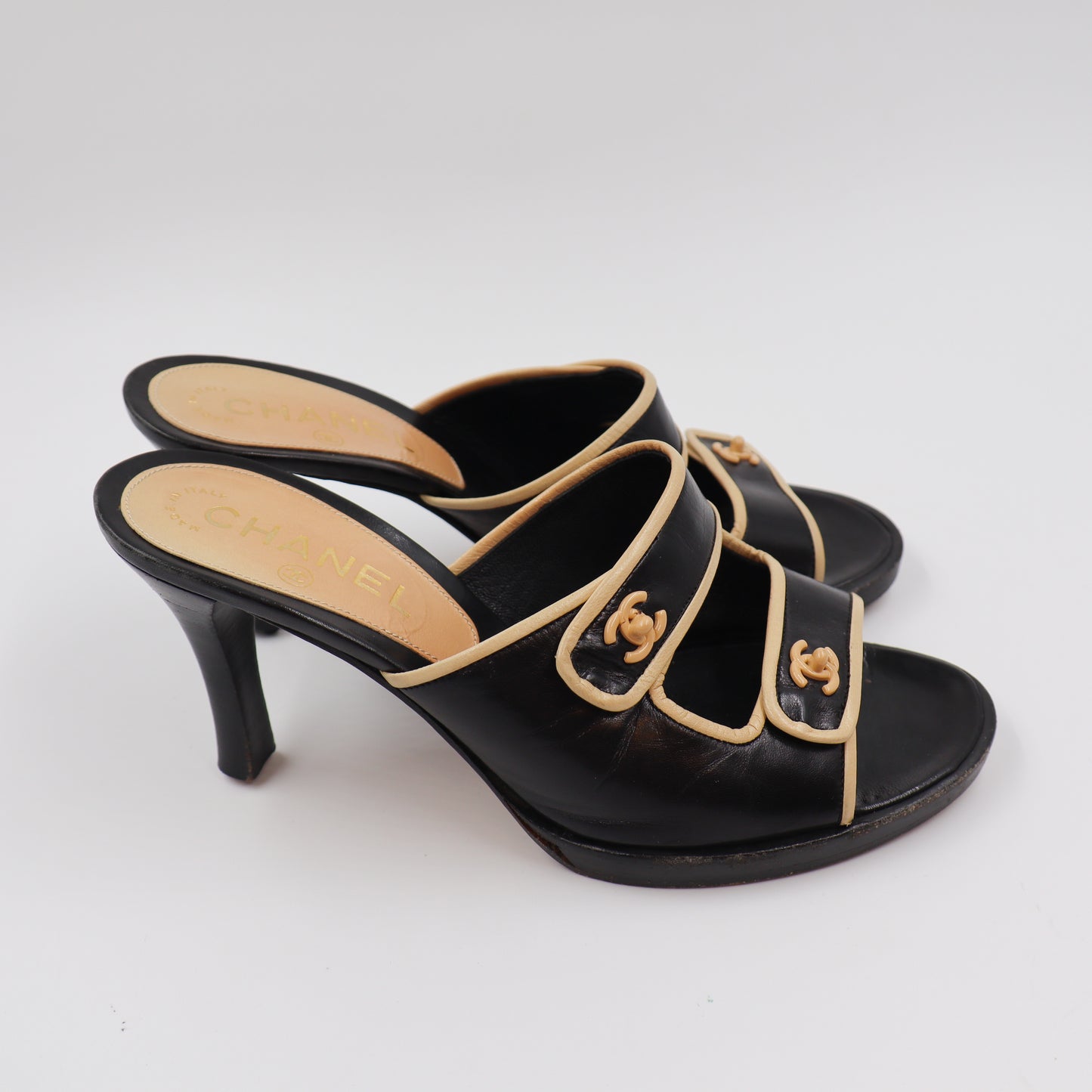 Chanel Kitten Heel EU 37,5 - 754