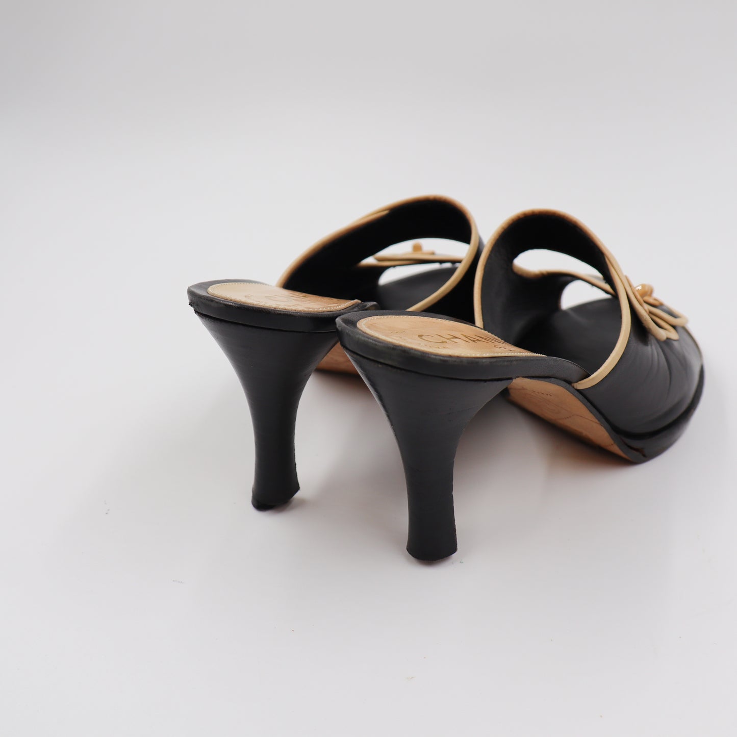 Chanel Kitten Heel EU 37,5 - 754