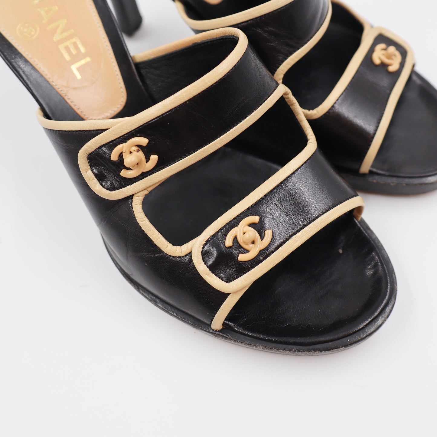 Chanel Kitten Heel EU 37,5 - 754