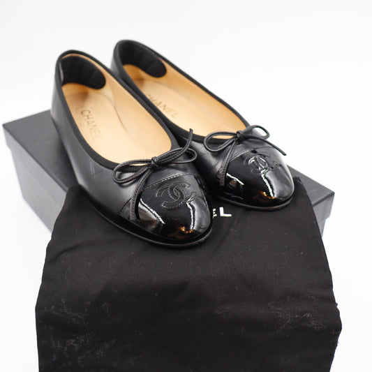 Chanel Ballerina Black EU 38 1/2 - 674