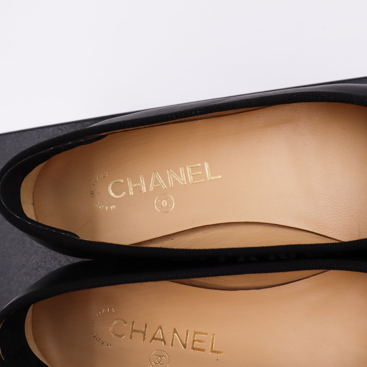 Chanel Ballerina Black EU 38 1/2 - 674
