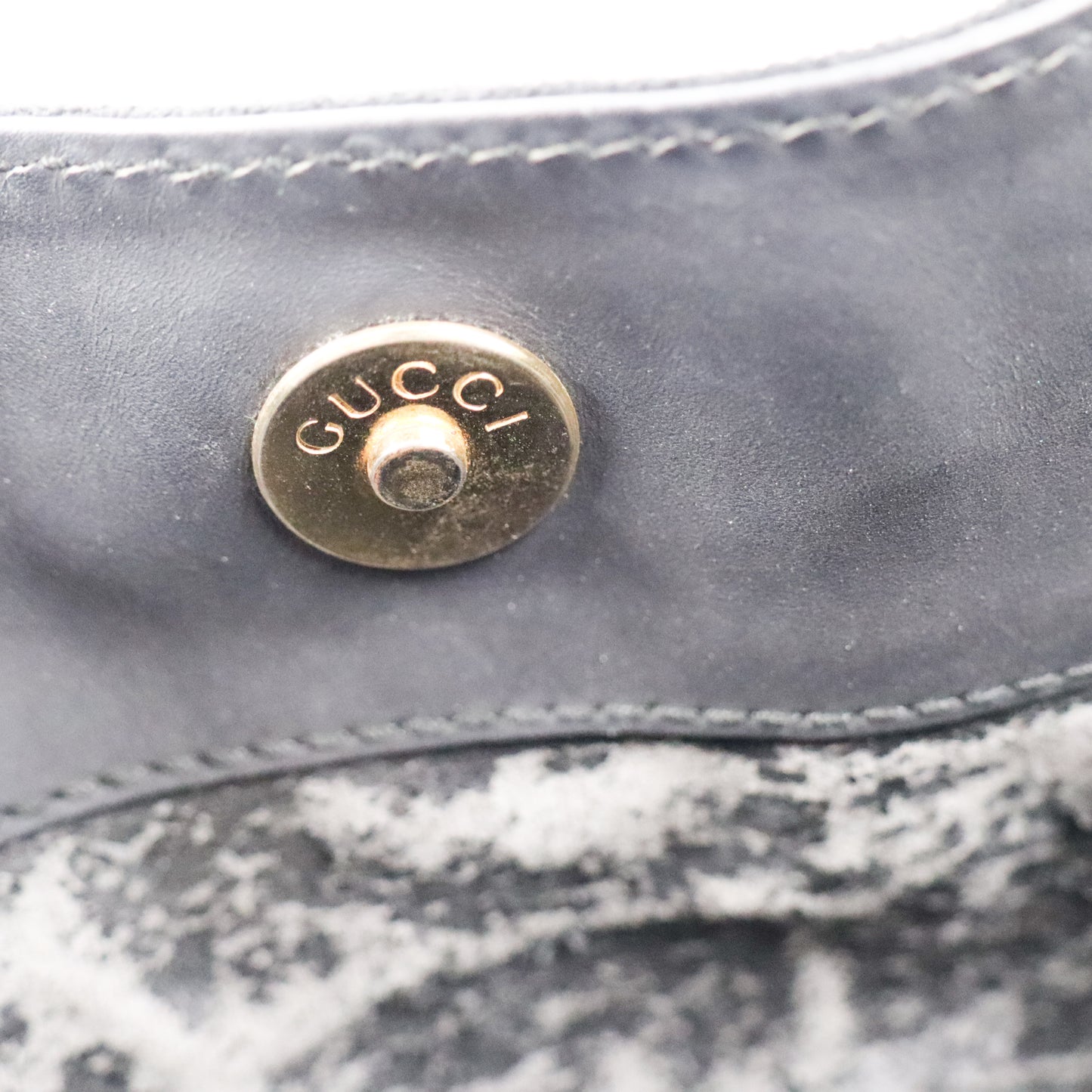 Gucci Bamboo Wildleder Schultergurt - 701