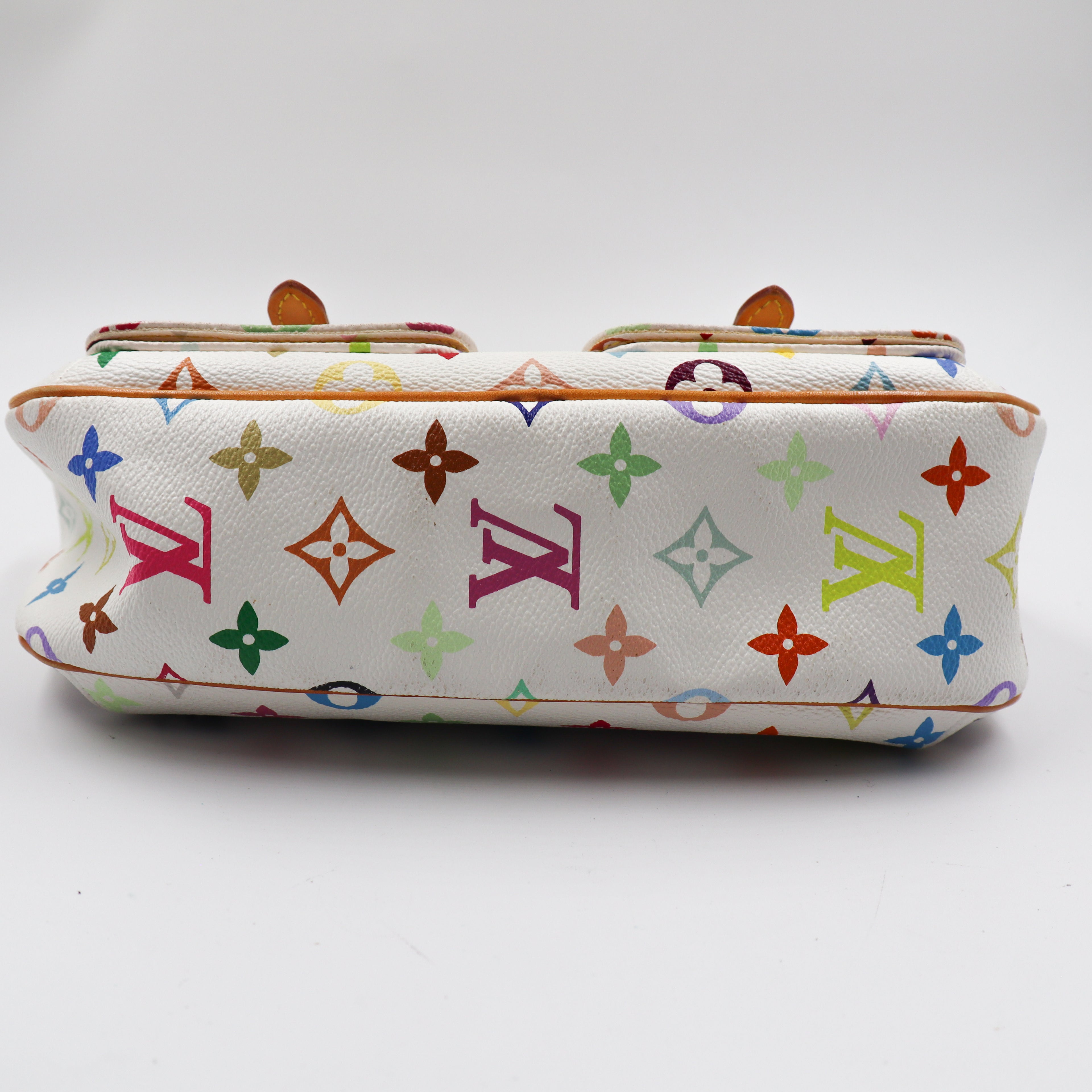 Louis Vuitton Lodge PM Multicolor Monogram - 705