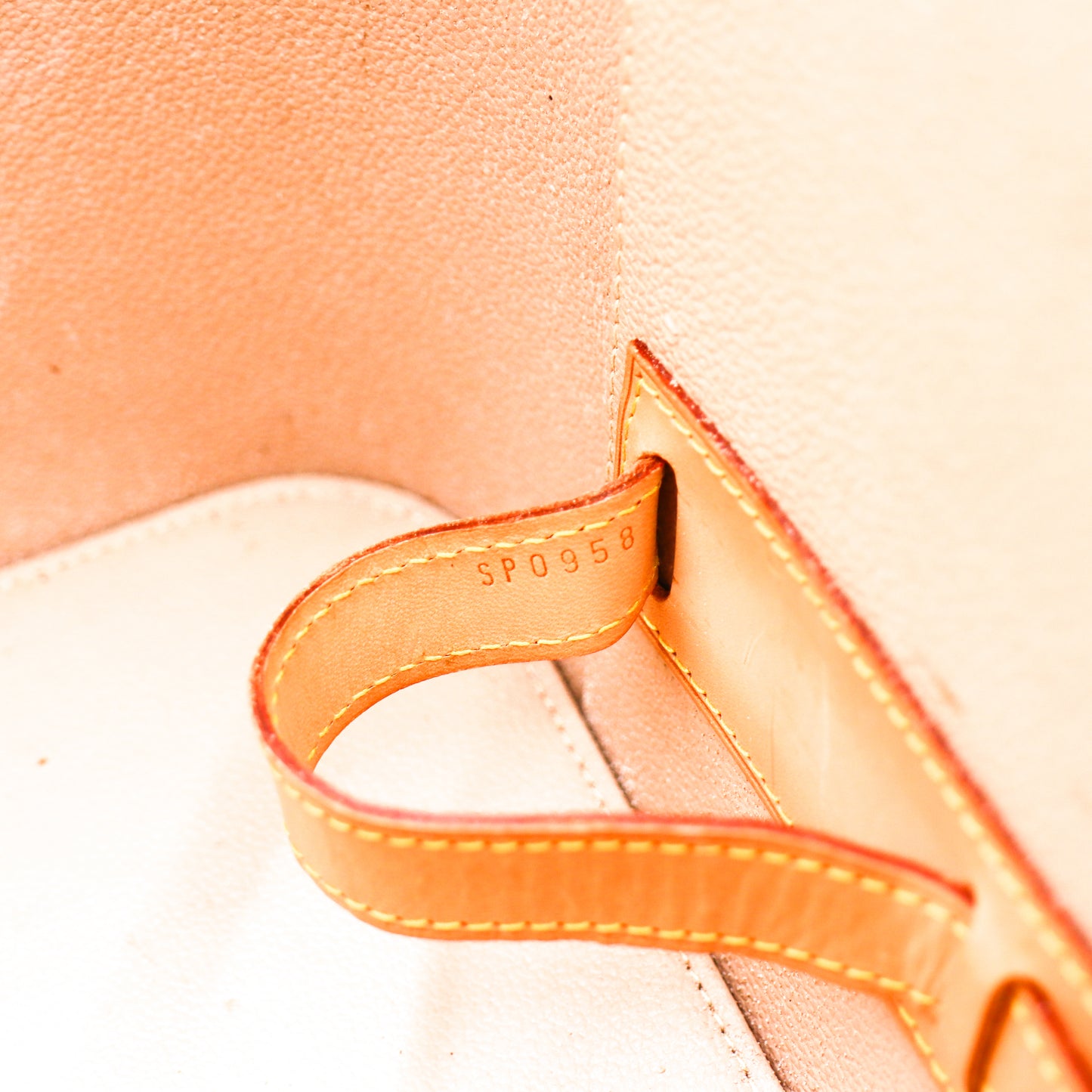 Louis Vuitton Vanity Monogram Braun - 763
