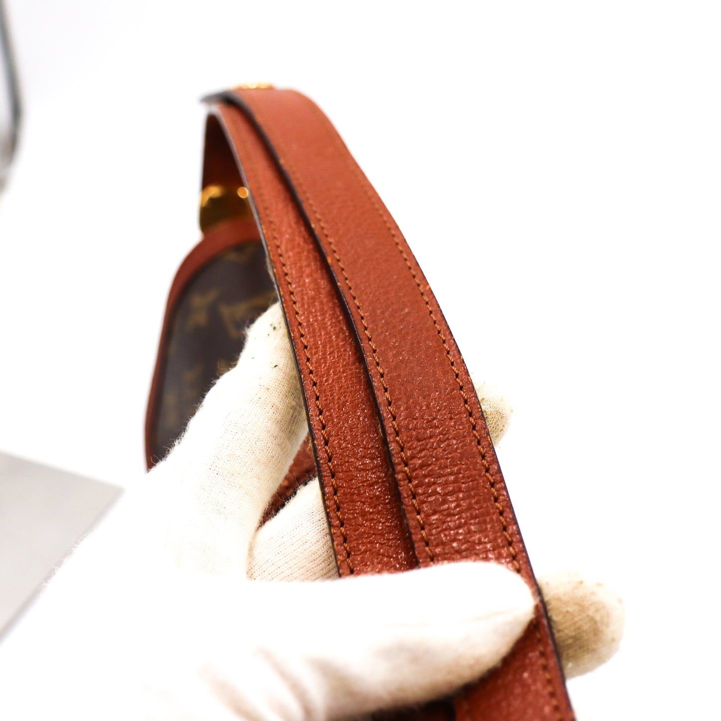 Louis Vuitton Twist Monogram - 772
