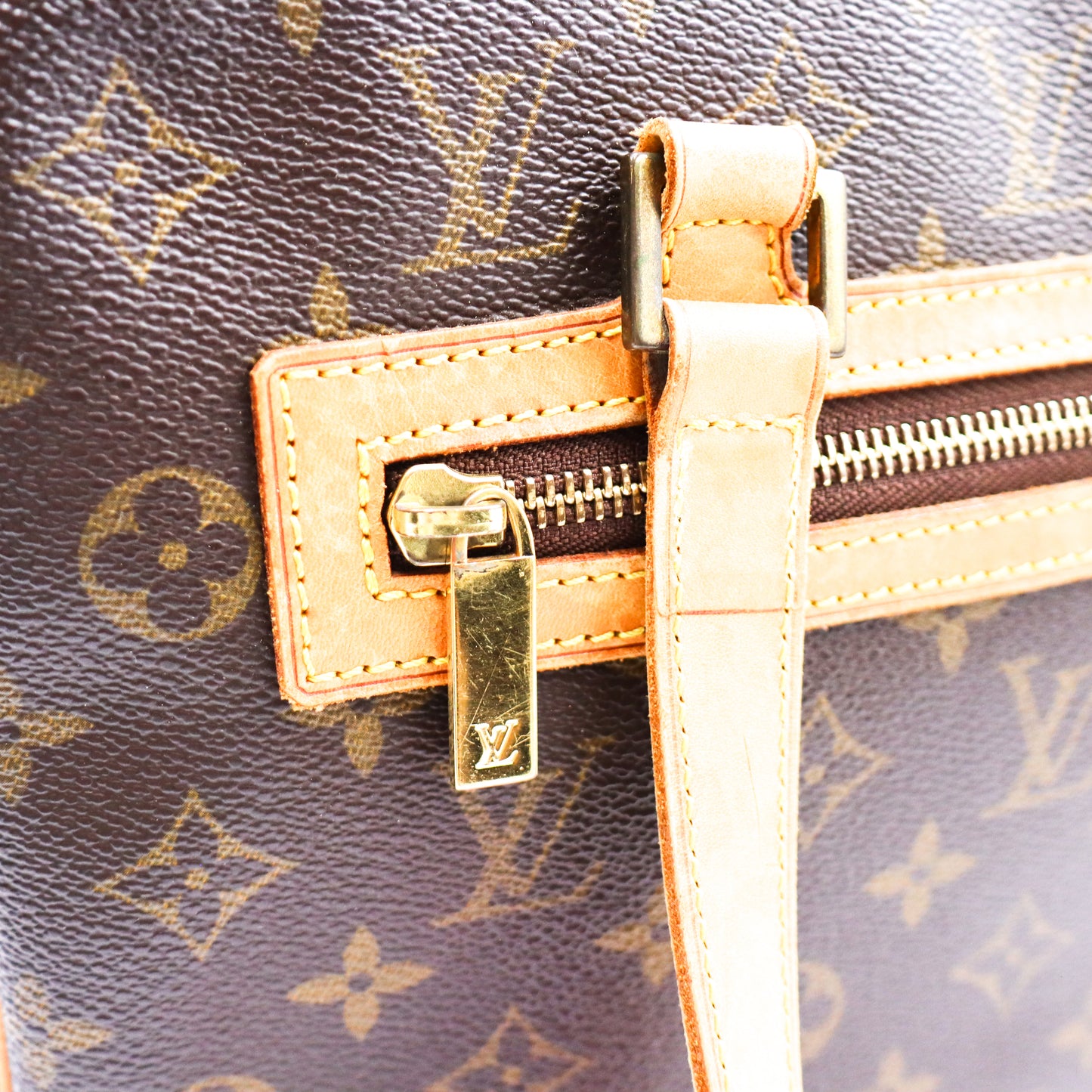 Louis Vuitton Cite GM Monogram - 775