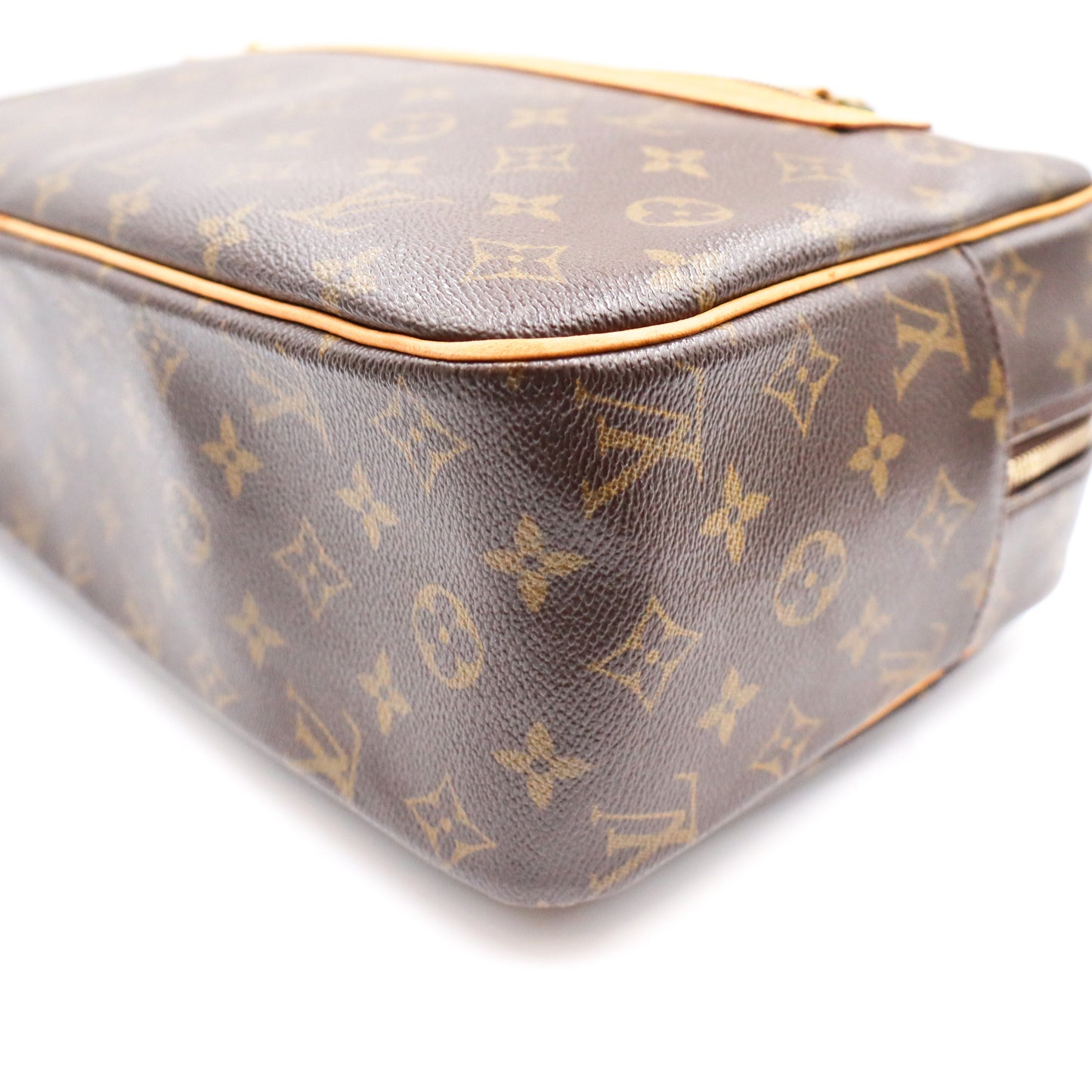 Louis Vuitton Cite GM Monogram - 775