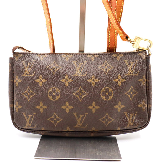 Louis Vuitton Pochette Monogram - 787
