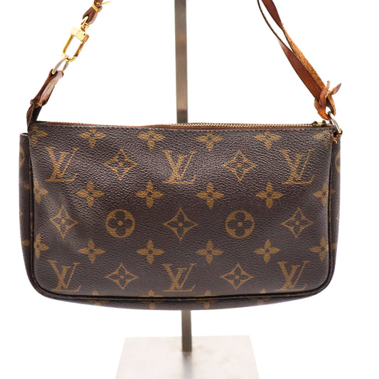 Louis Vuitton Pochette Monogram - 788