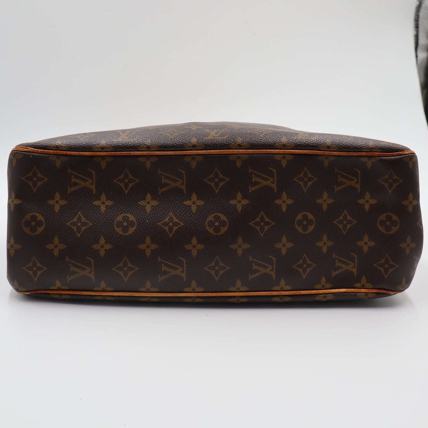 Louis Vuitton Batignolles Monogram - 770