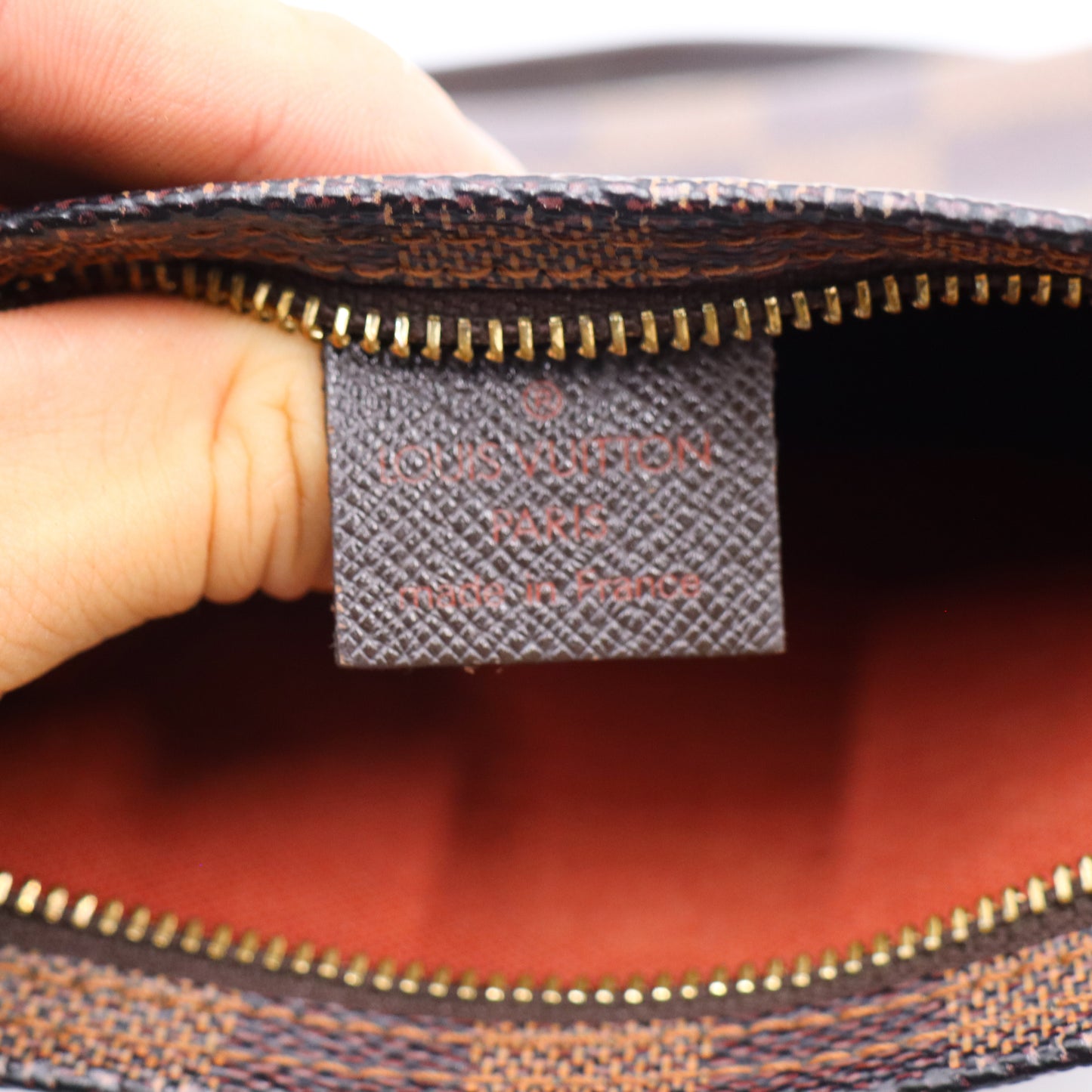 Louis Vuitton Navona Pochette - 825
