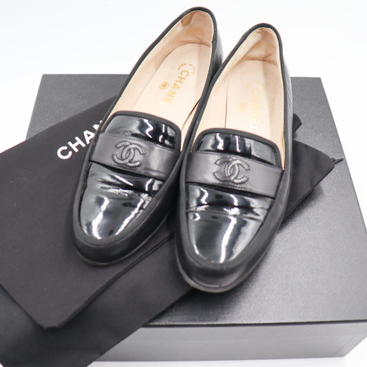 Chanel Loafer EU: 38 - 808
