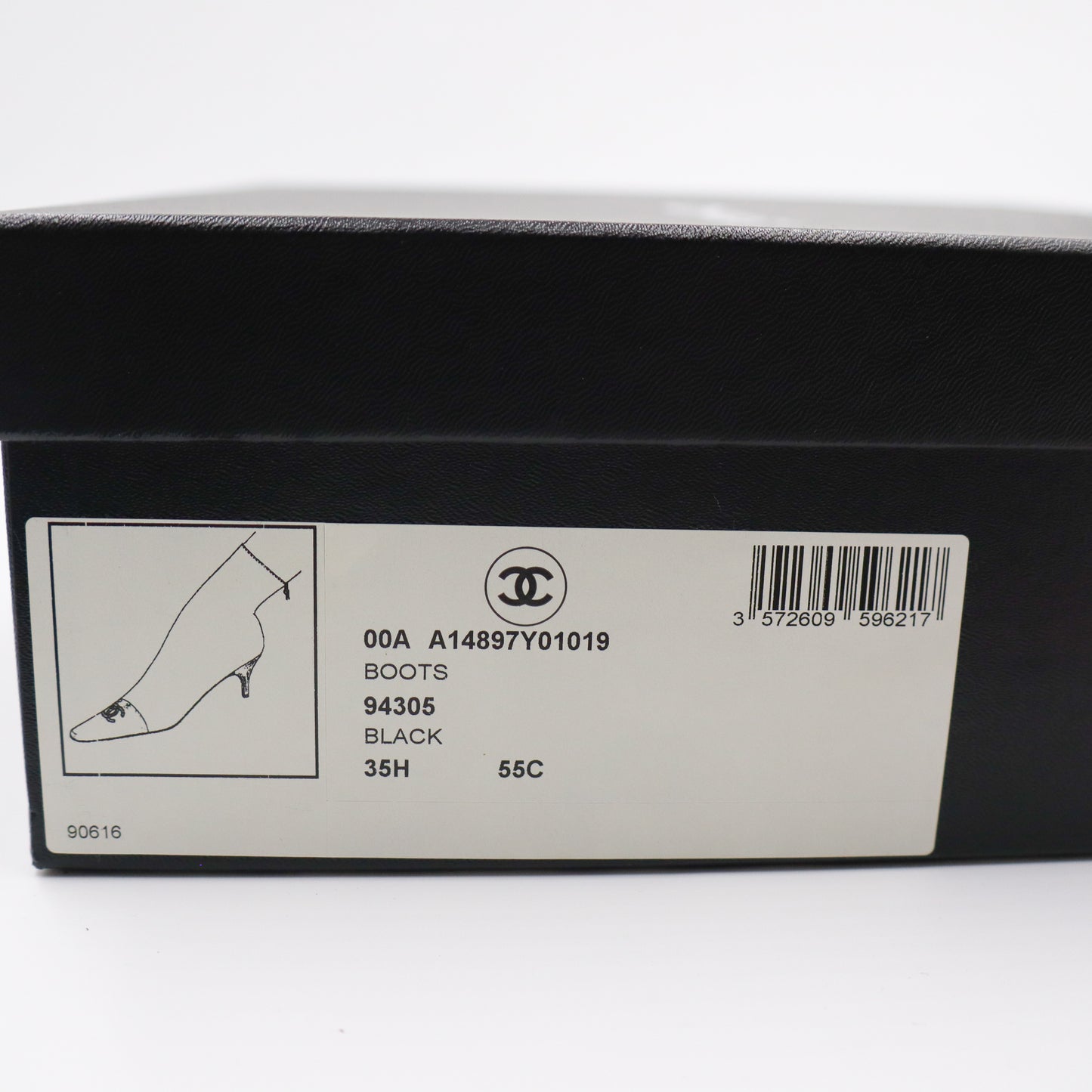 Chanel Loafer EU: 38 - 808