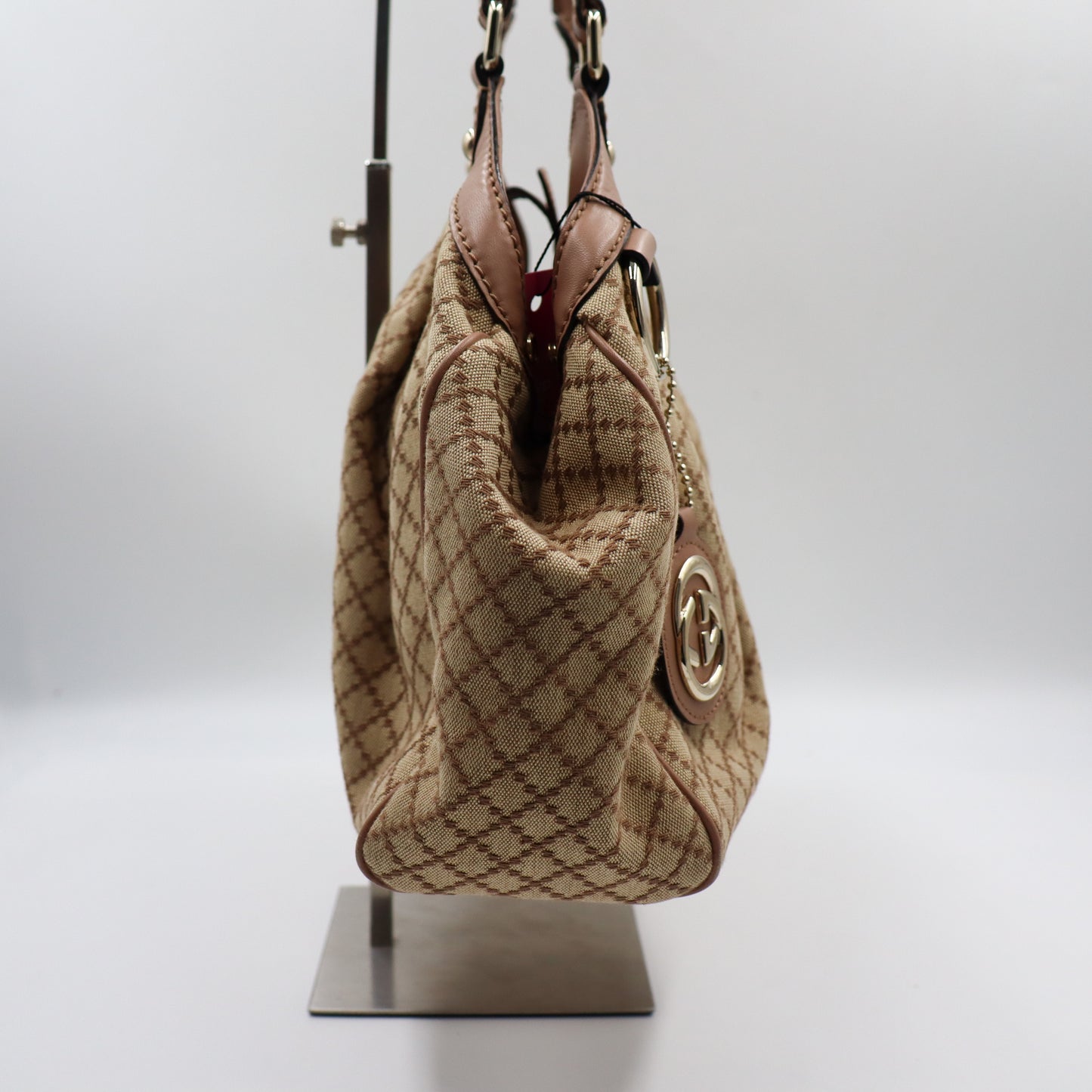 Gucci Sukey GG Monogram - 889