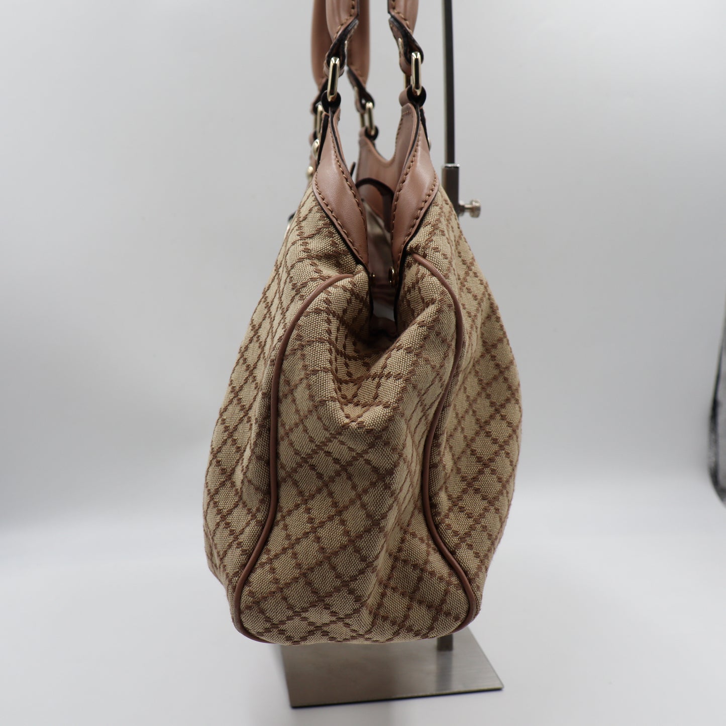 Gucci Sukey GG Monogram - 889