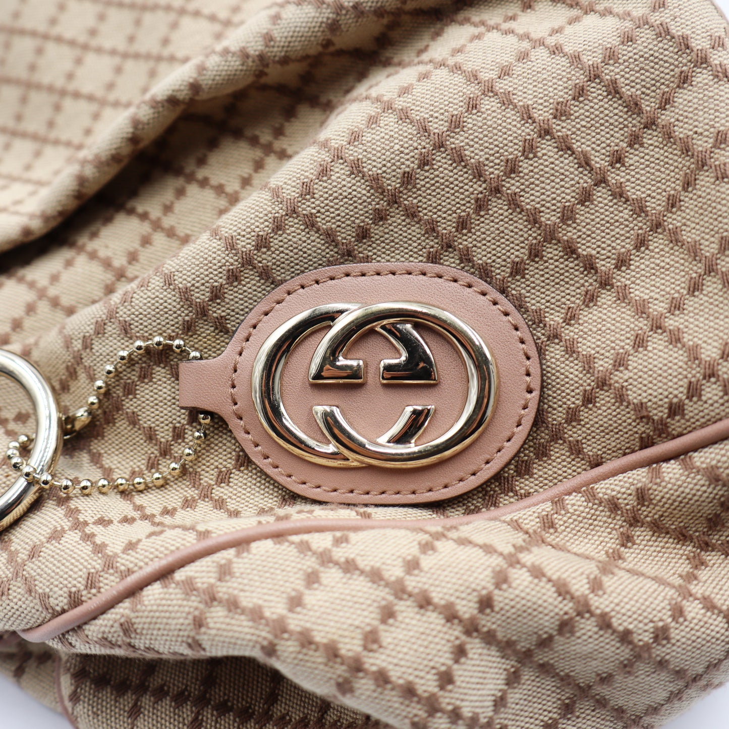 Gucci Sukey GG Monogram - 889