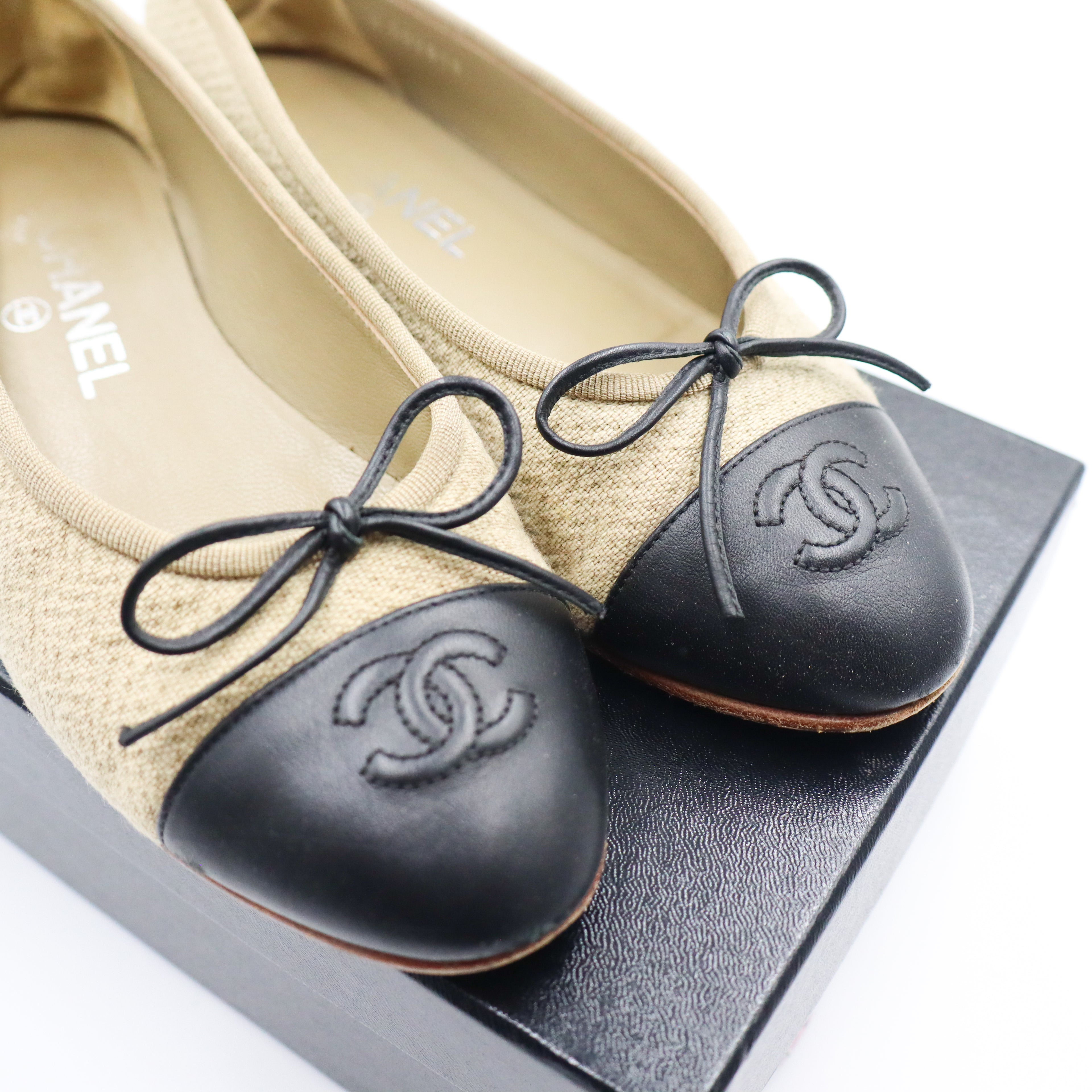 Chanel Ballerina EU 36 - 844