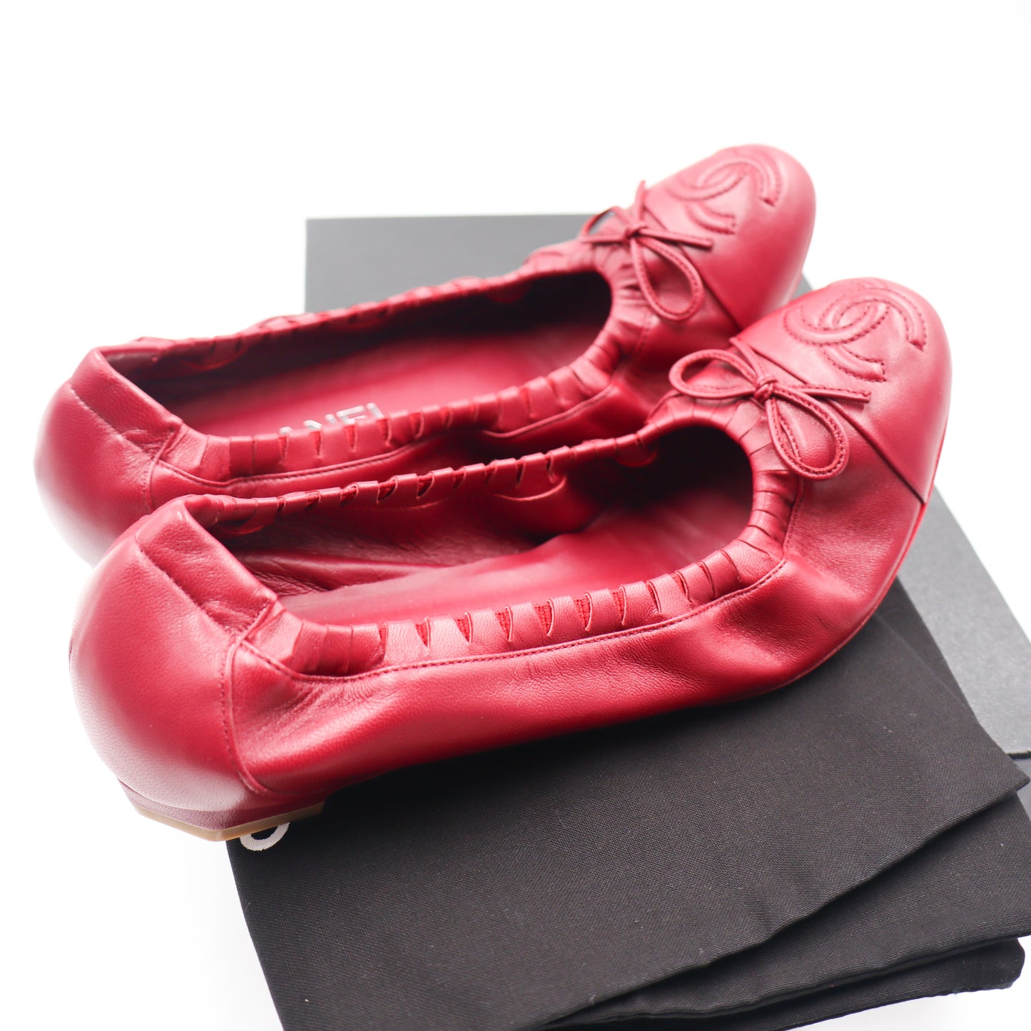 Chanel Ballerina Cherry Red EU 37 -  836