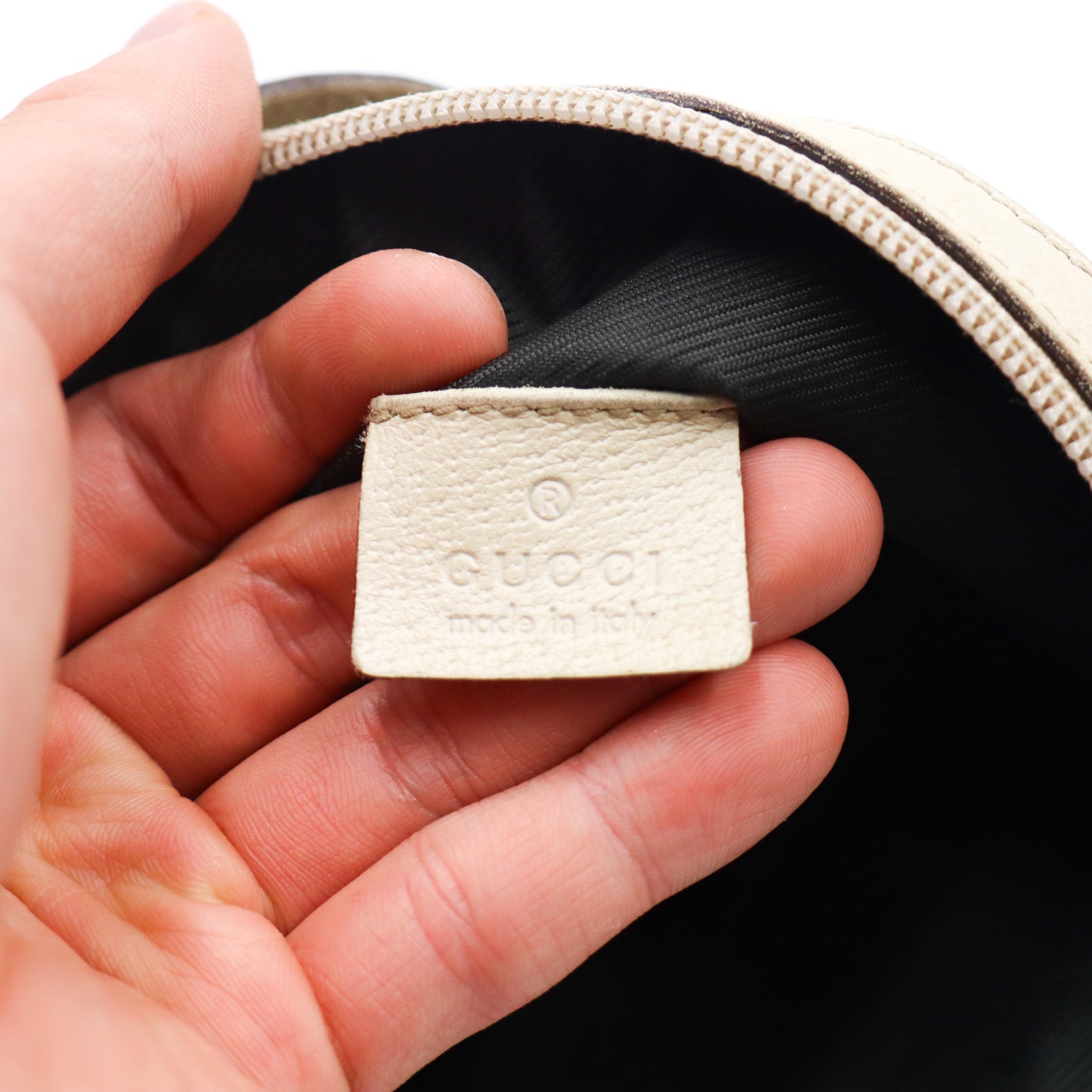 Gucci GG D-Ring Pochette Monogram - 855