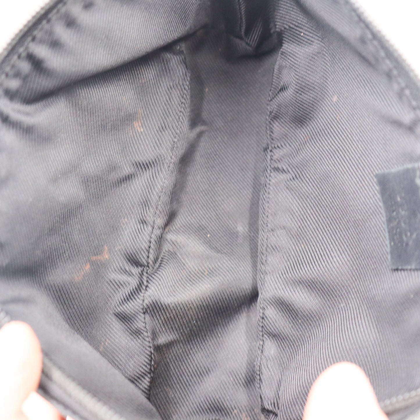 Gucci GG Boat Pochette Monogram - 851