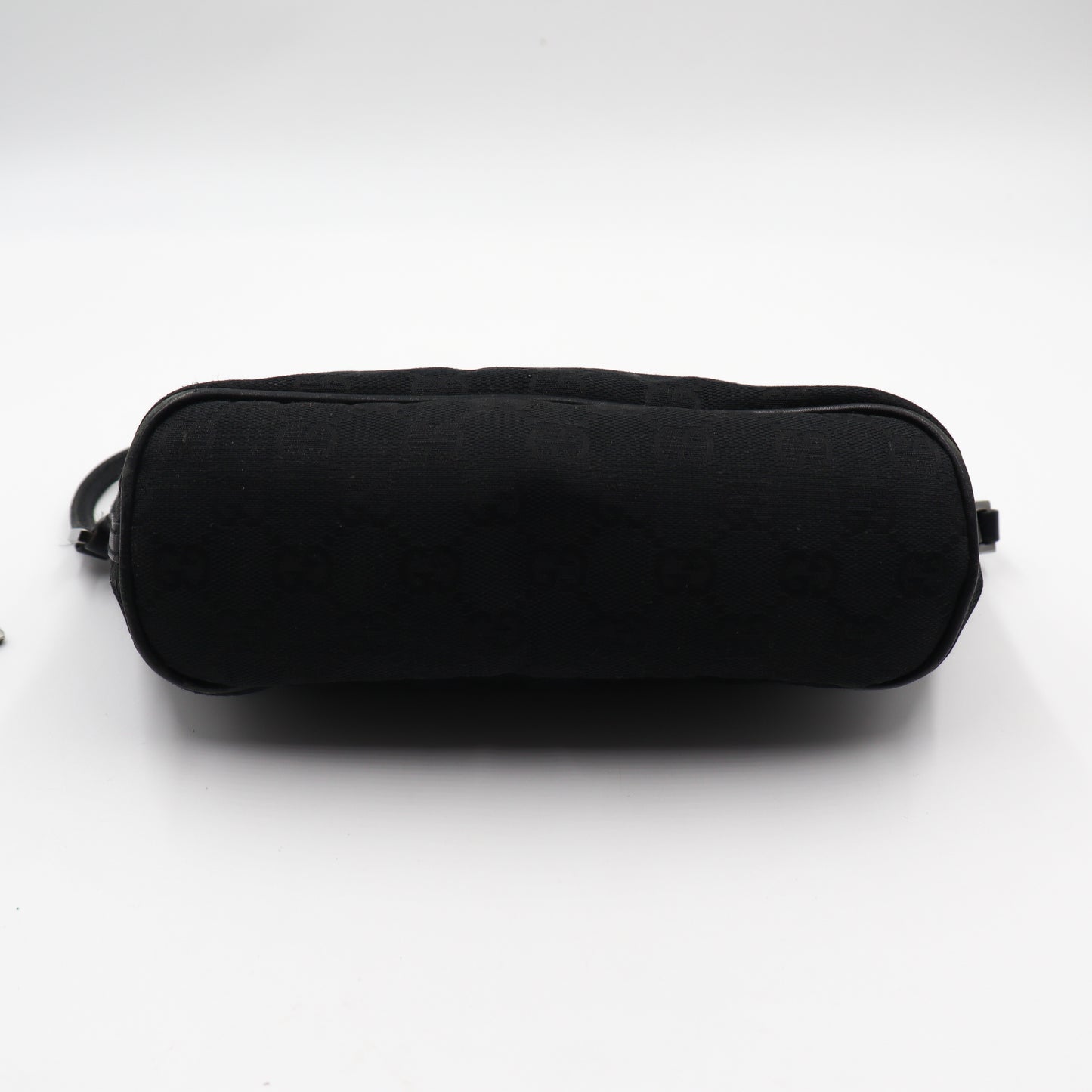 Gucci GG Boat Pochette Monogram - 851