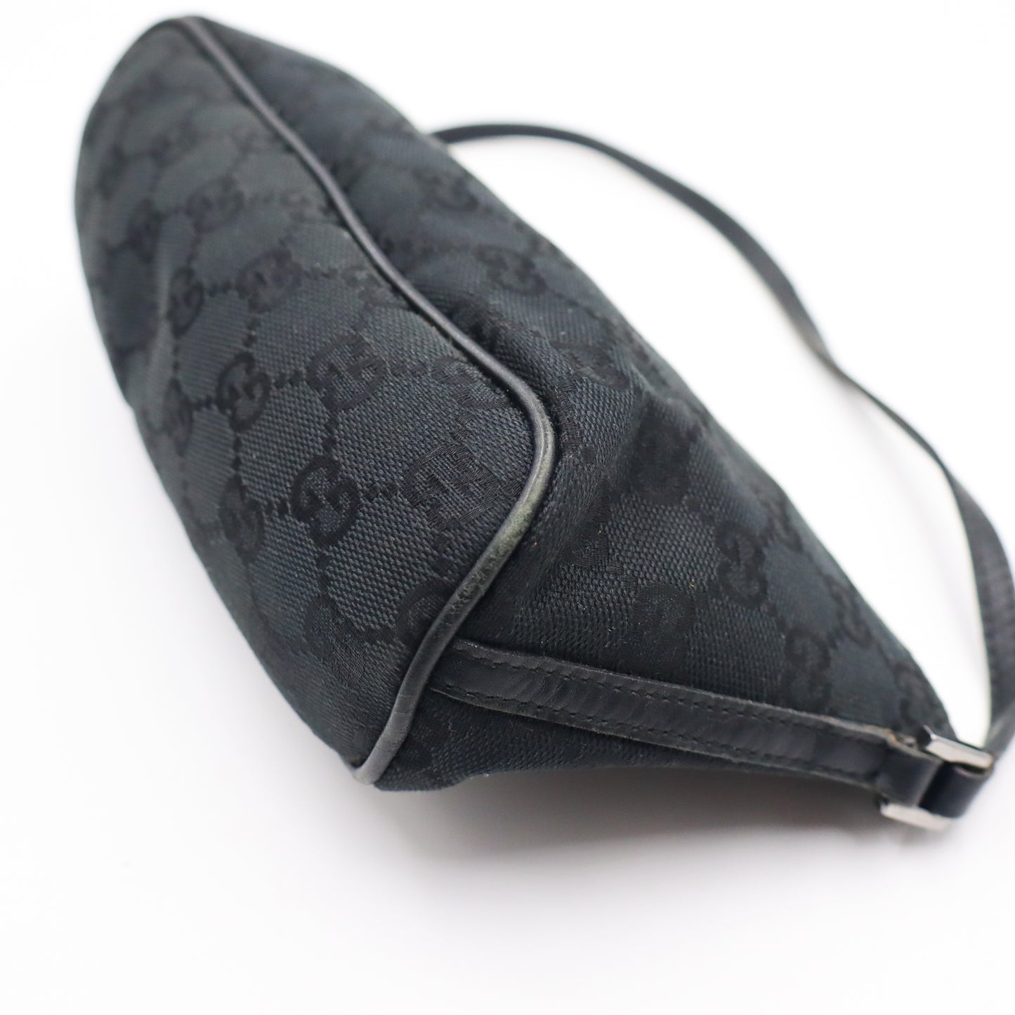 Gucci GG Boat Pochette Monogram - 851