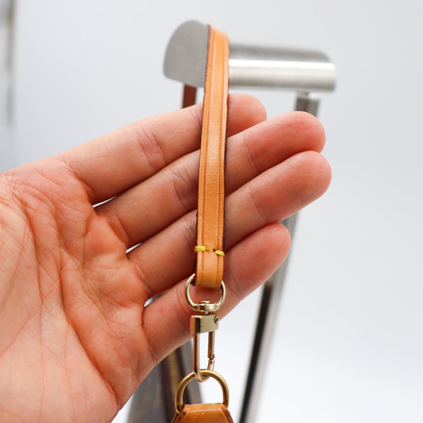 Louis Vuitton Pochette Monogram - 857