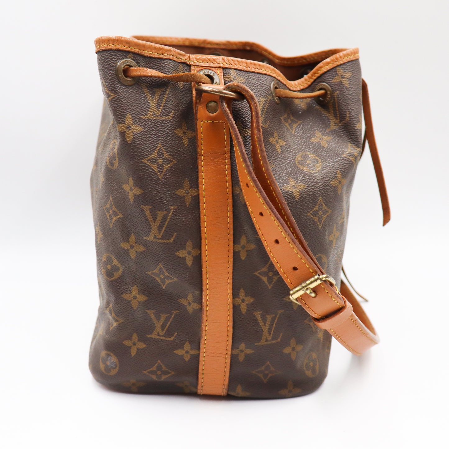 Louis Vuitton Noé Petit Monogram - 867