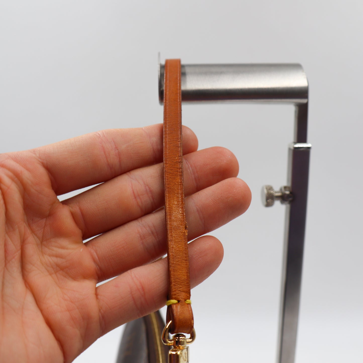 Louis Vuitton Pochette Monogram - 972