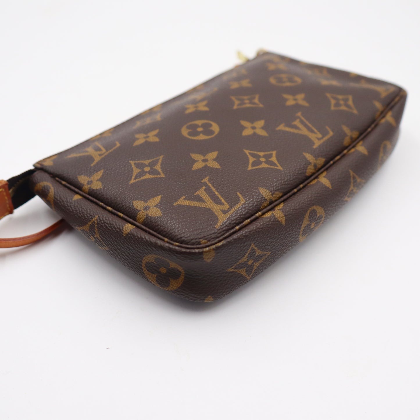 Louis Vuitton Pochette Monogram - 964