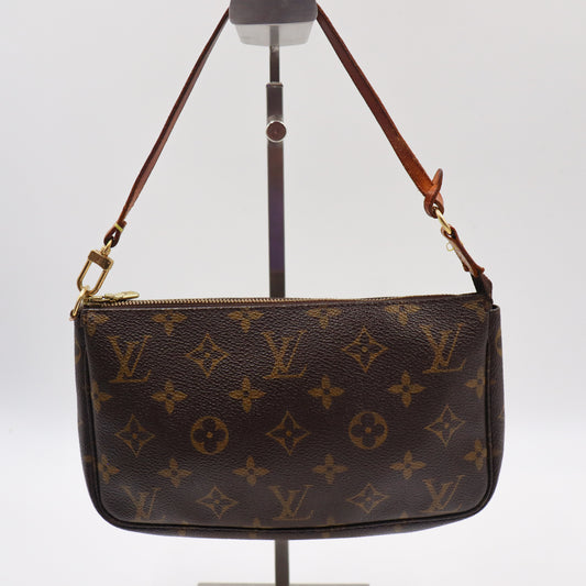 Louis Vuitton Pochette Monogram - 963