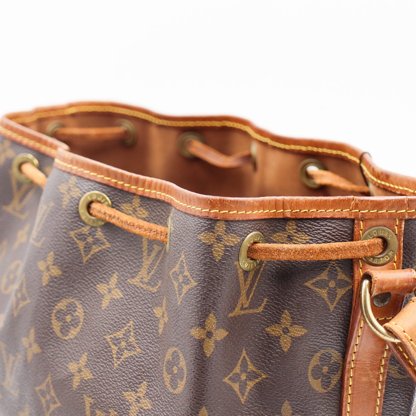 Louis Vuitton Noé Petit Monogram - 997