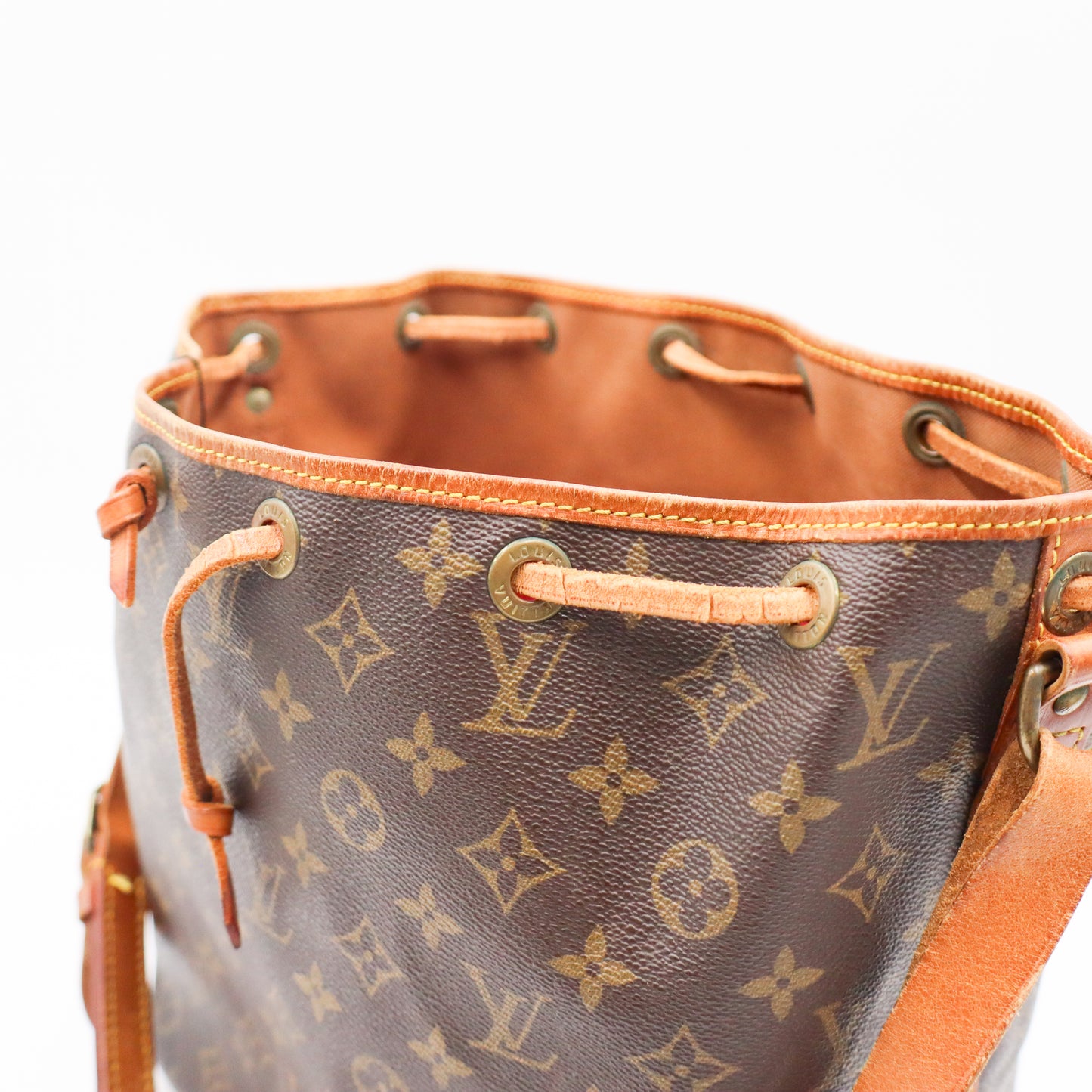 Louis Vuitton Noé Petit Monogram - 985
