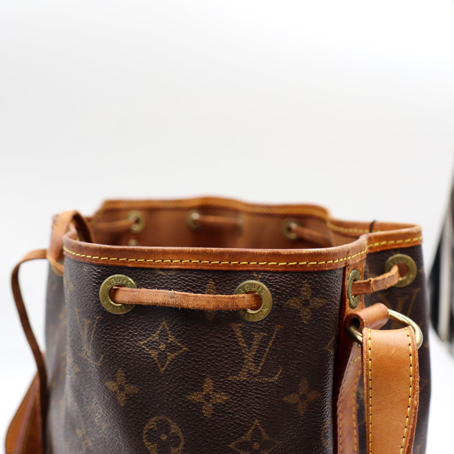 Louis Vuitton Noé Petit Monogram - 1016