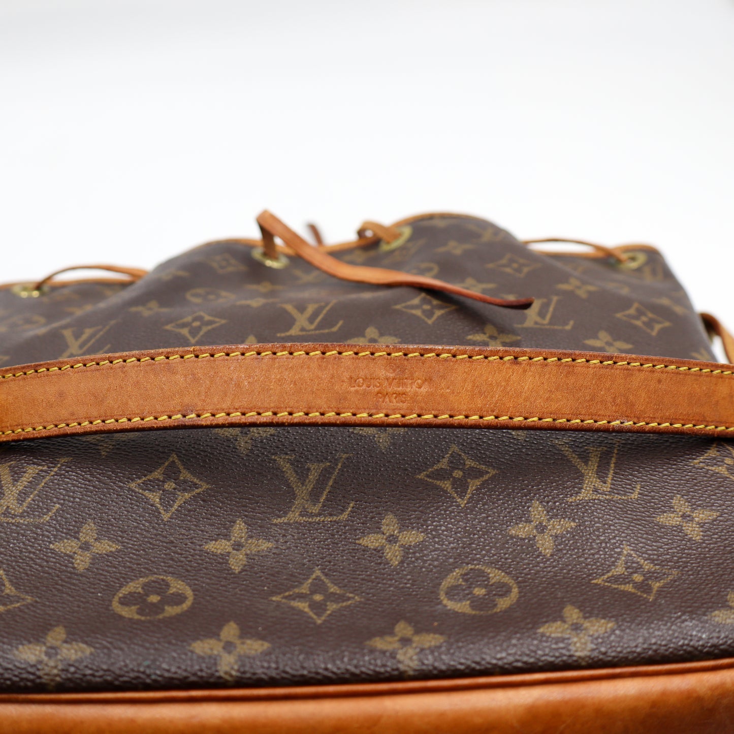 Louis Vuitton Noé Petit Monogram - 1016