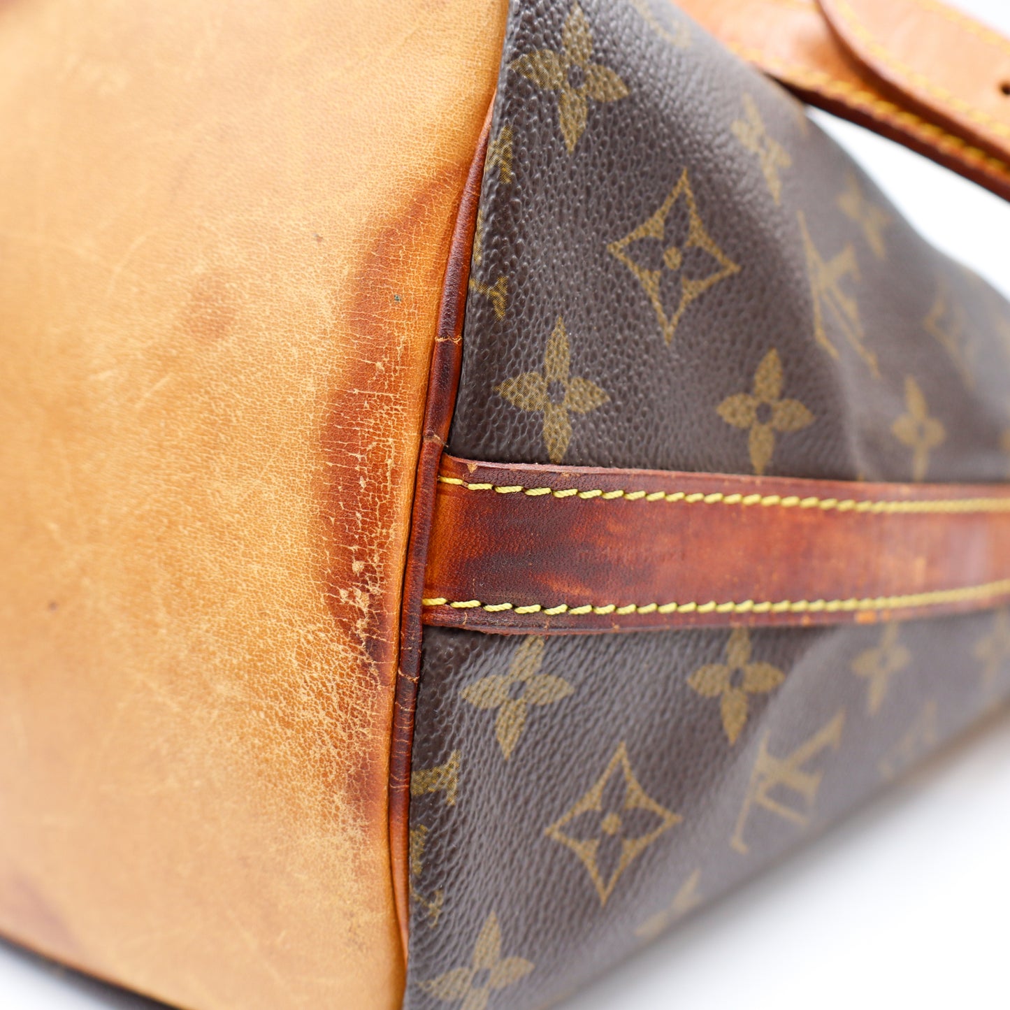 Louis Vuitton Noé Petit Monogram - 1014