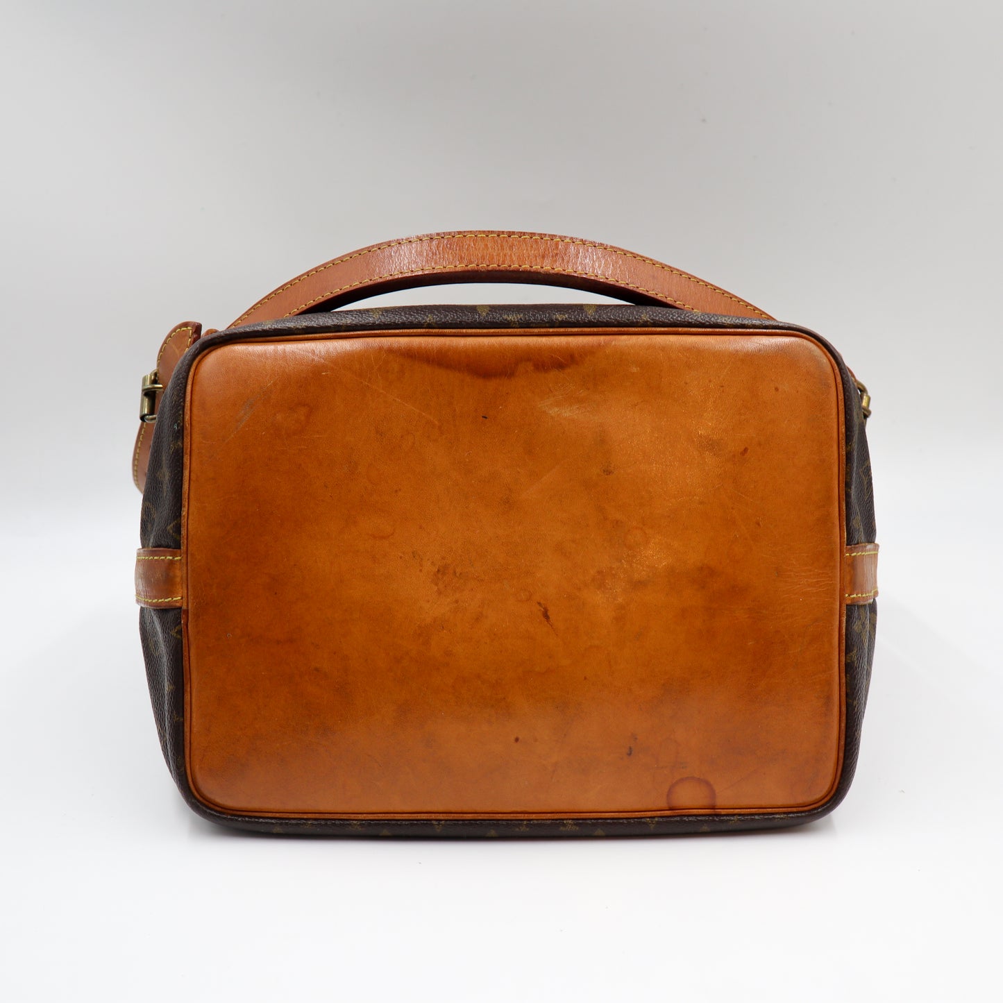 Louis Vuitton Noé Petit Monogram - 1015