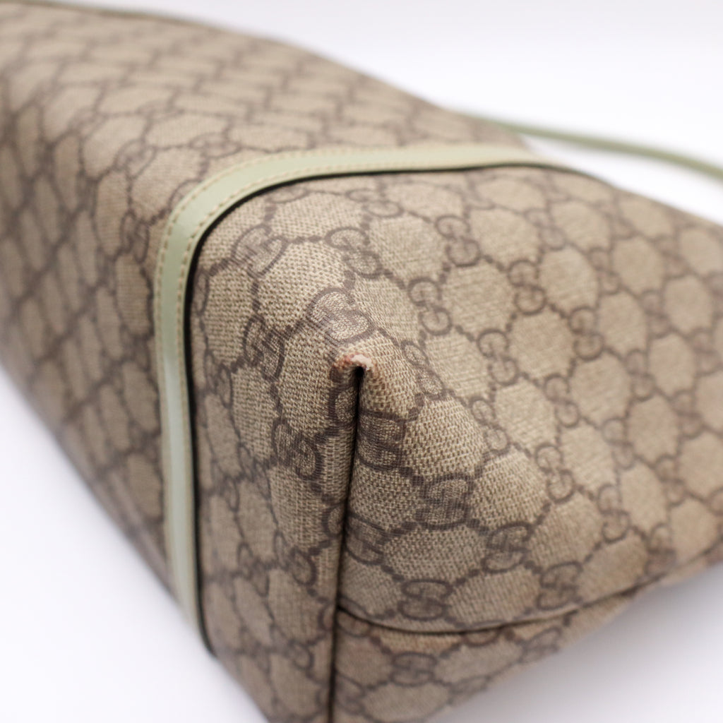 Gucci Shopper Supreme Monogram - 1011