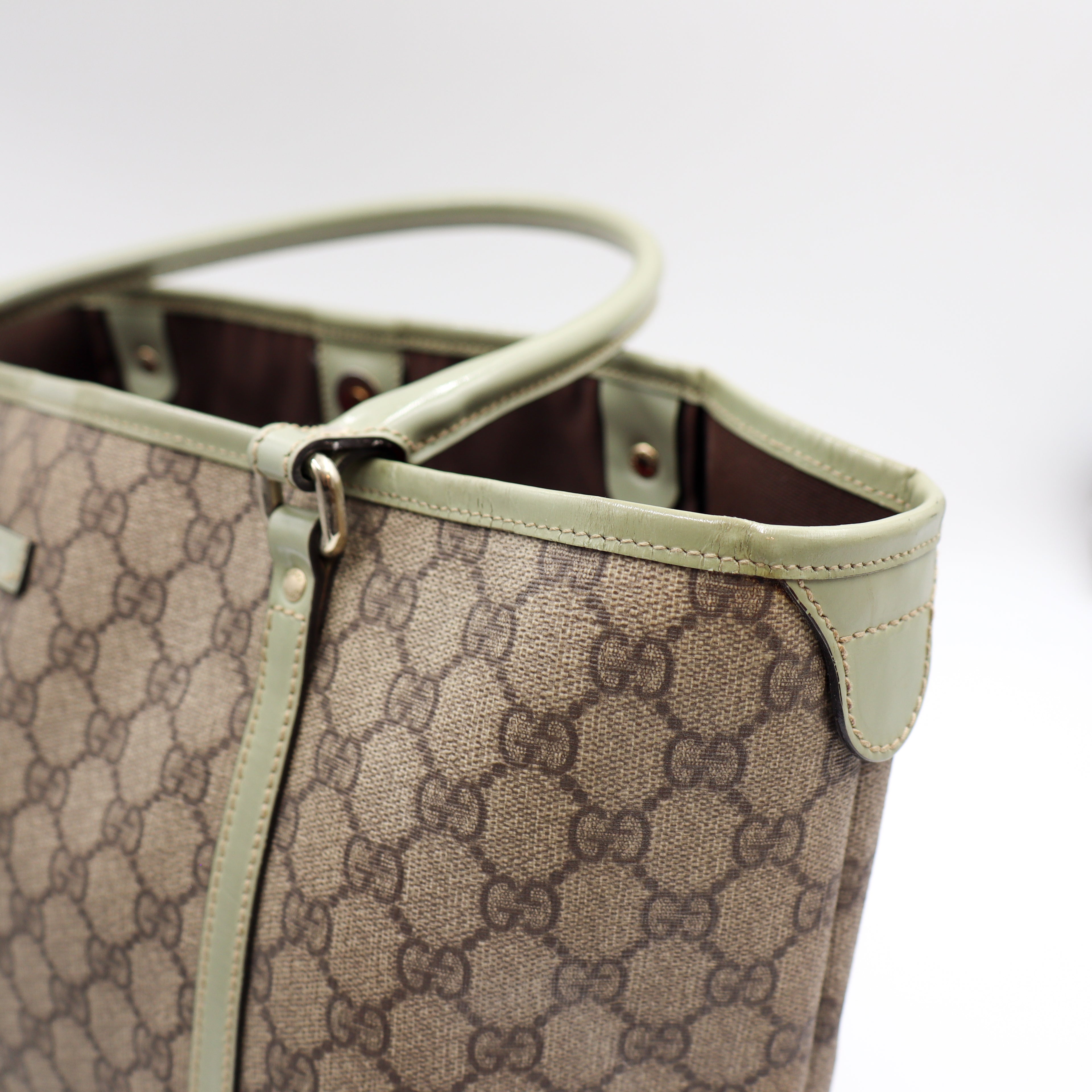 Gucci Shopper Supreme Monogram - 1011